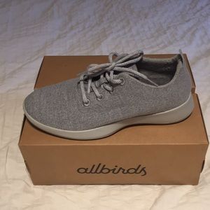 Allbirds wool runner in kotare slate (light grey)